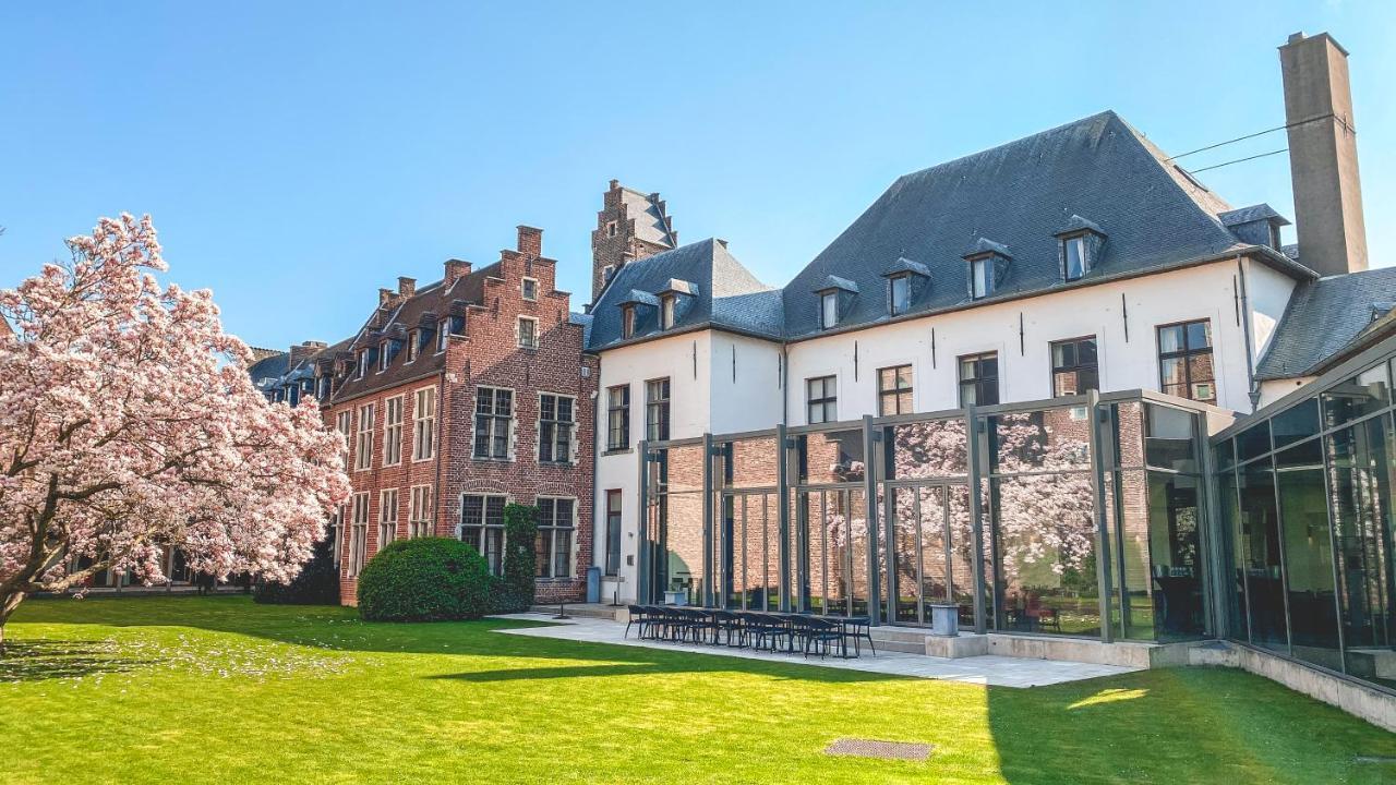 Hotel Martin'S Klooster Lovaina Exterior foto